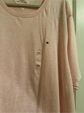 Tommy Hilfiger Soft Pink Logo Crewneck Tee